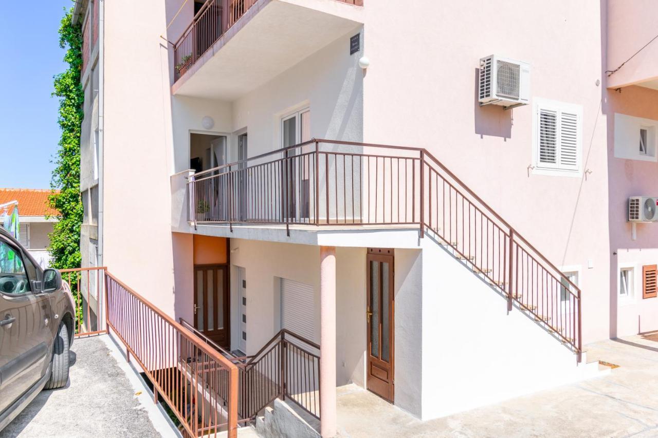 Apartmani Zora Makarska Eksteriør billede