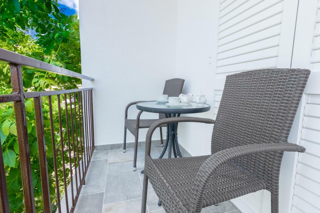 Apartmani Zora Makarska Eksteriør billede
