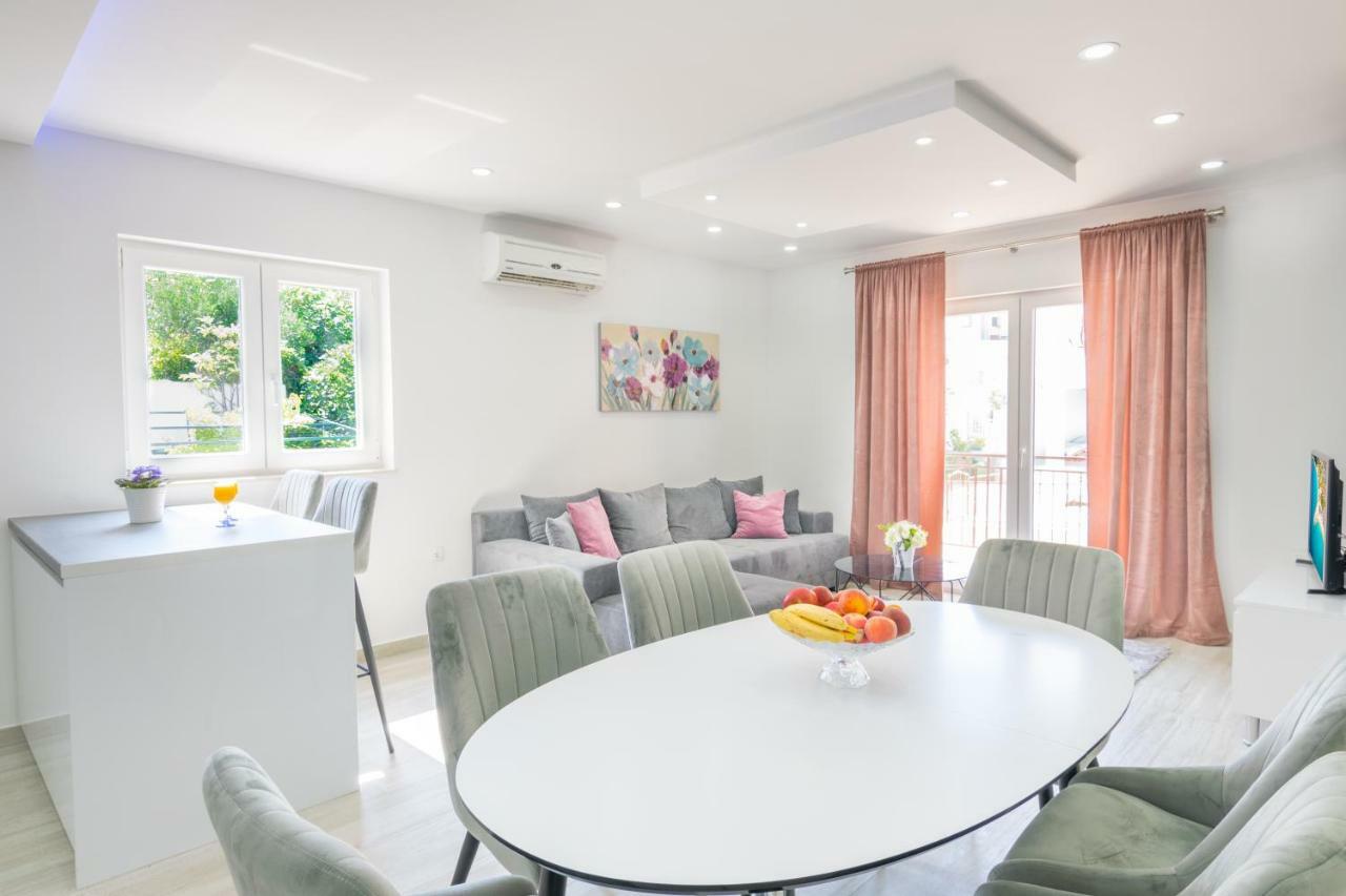 Apartmani Zora Makarska Eksteriør billede