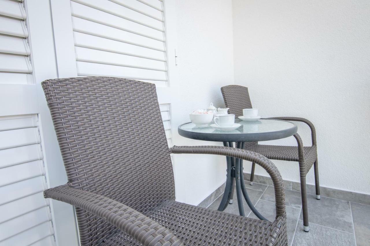 Apartmani Zora Makarska Eksteriør billede