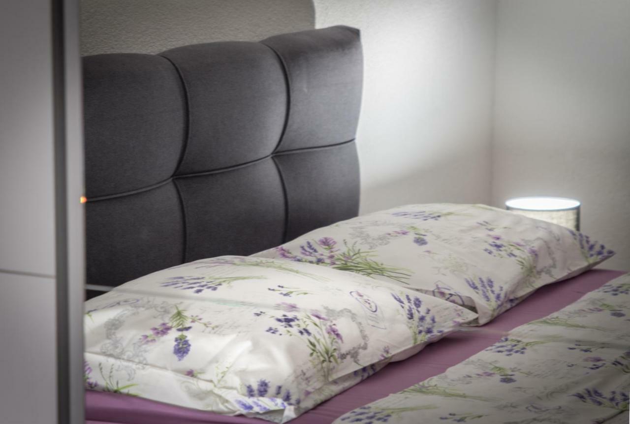 Apartmani Zora Makarska Eksteriør billede